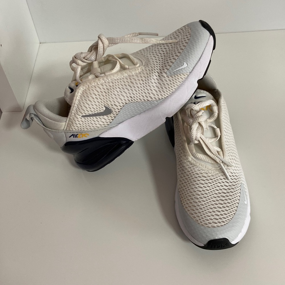 NIKE Air Max 270 Sneaker Kids